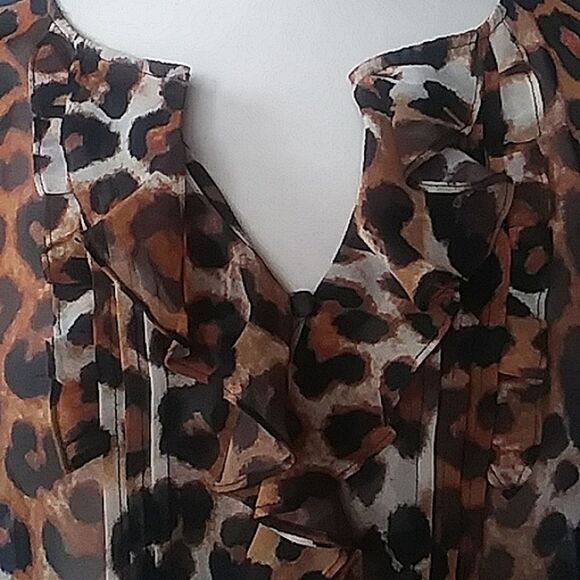 Express Blouse Top Y2K Frilly Flutter Leopard Cheetah Feminine Chiffon S… - Picture 3 of 13